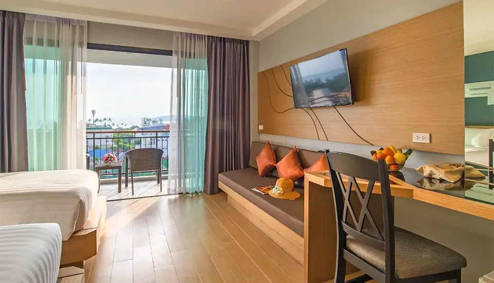 هتل آوا سی ریزورت